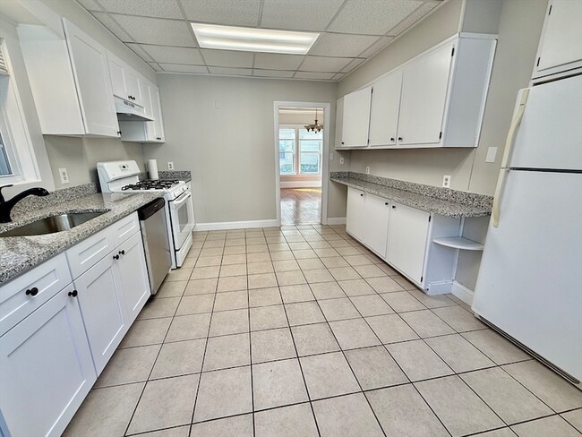 Photo - 31 Park St Unit 1