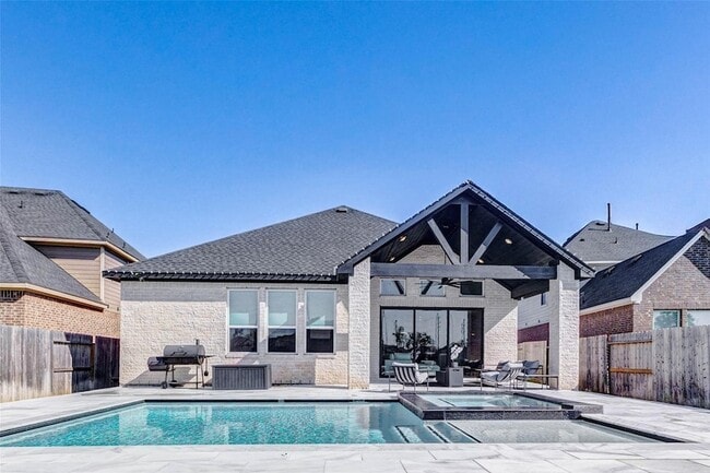 Building Photo - 1719 Rustling Creek Dr