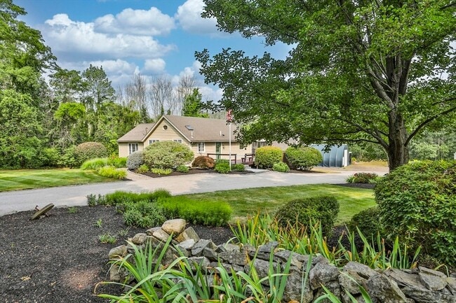Photo - 24 Browns Ln