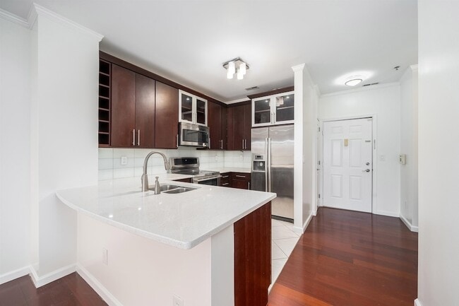 Photo - 26 Ave at Port Imperial