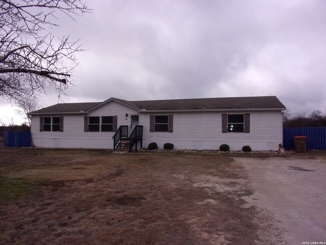 Photo - 360 Rangeland Rd