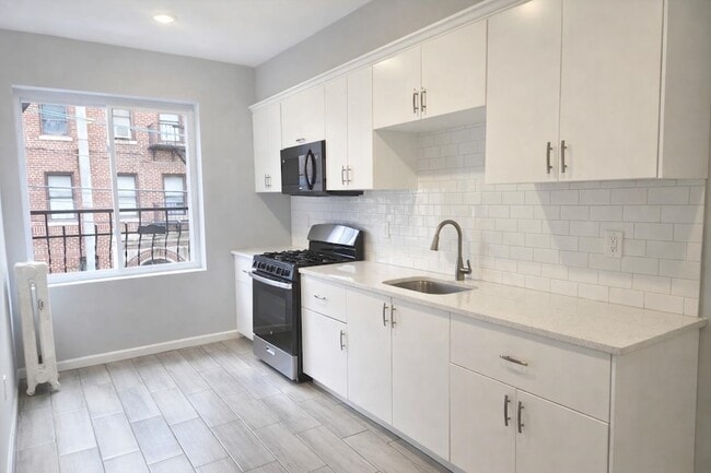 Photo - 5114 Hudson Ave Unit 7