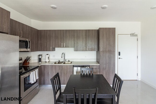 Building Photo - 25850 SW 140th Ct Unit 4-401