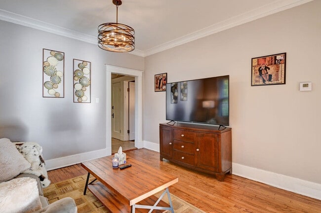 Photo - 460 N Willett St Unit SI ID1608486P