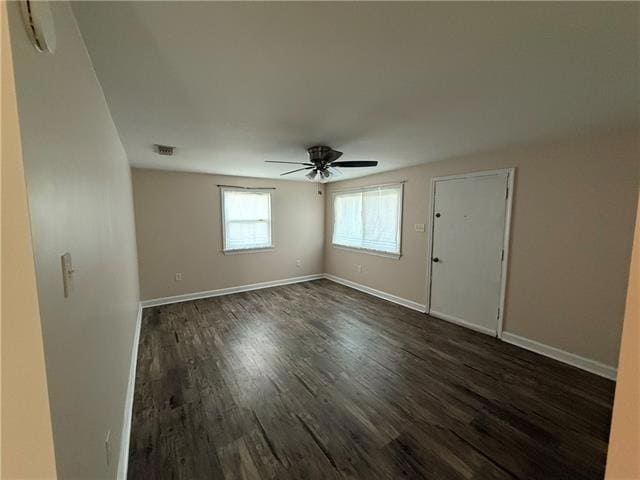 Photo - 616 Oriole St