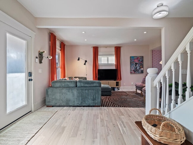 Photo - 6110 Ellen Ave Unit SI ID1496111P