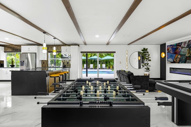 Photo - 10366 NW 15th St Unit SI ID1450234P