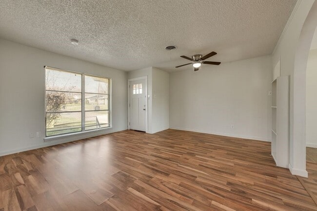 Photo - 7704 Woodspan Dr