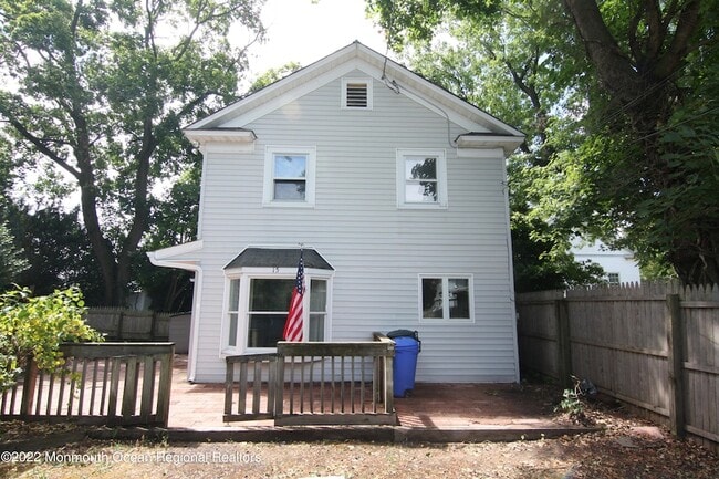 Photo - 15-17 E Lincoln Avenue Unit 17