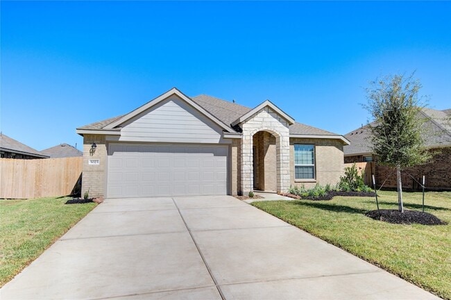 Photo - 5023 Lavaridge Dr