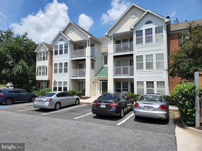 Building Photo - 4823 Shellbark Rd