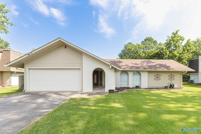 Photo - 1907 Waxleaf Green SE