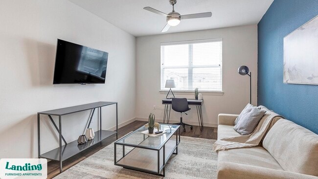 Photo - 255 Williamsburg Pkwy Unit E304.1409536