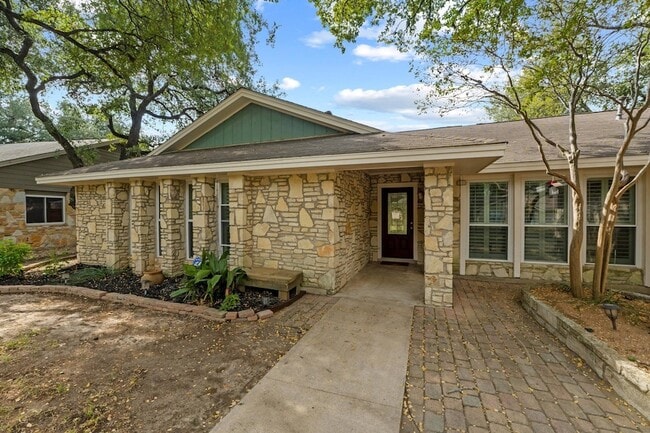 Photo - 10305 Caracara Dr