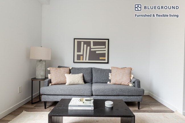 Photo - 556 3rd Ave Unit SI FL8-ID1804