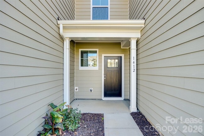 Photo - 1412 Bramblewood Dr
