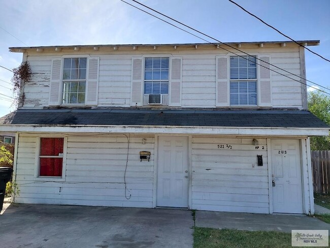 Building Photo - 521 N 9th St