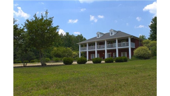 Photo - 198 Schools Dr Unit ID1343304P