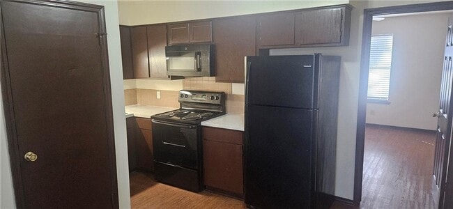 Photo - 632 Whitham Ave Unit 4