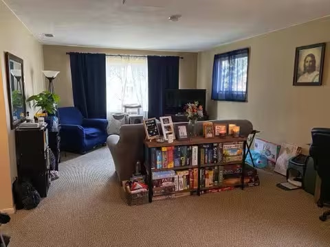 Floor Plan - Large Studio