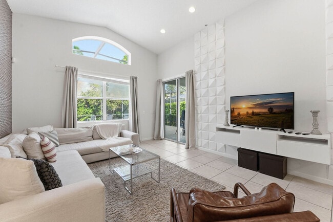 Building Photo - 4519 Monado Dr Unit ID1280779P