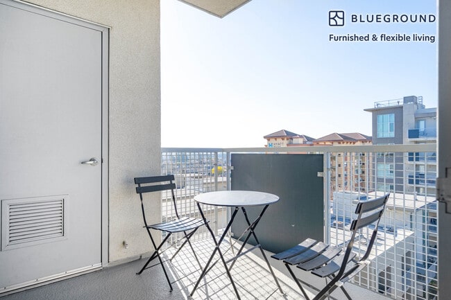 Photo - 550 Moreland Way Unit SI FL7-ID1252