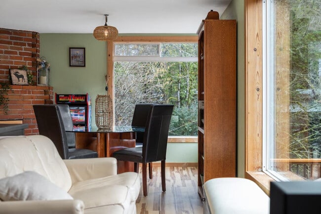 Photo - 11582 Washougal River Rd Unit ID1389241P