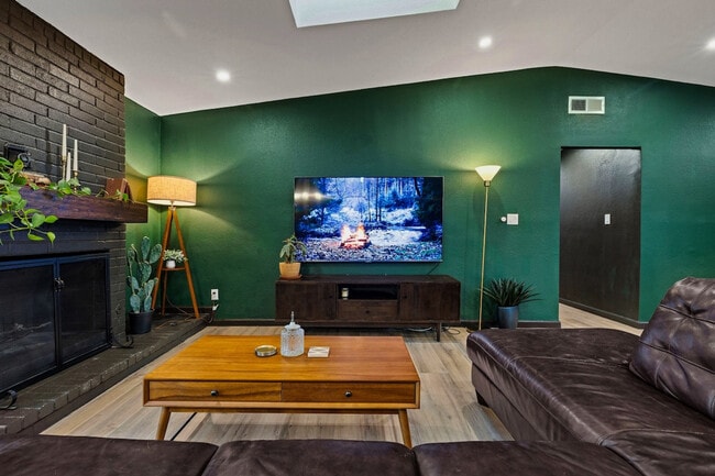 Photo - 4807 Carsonhill Dr Unit SI ID1492696P