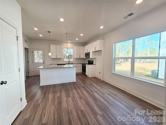 Photo - 203 Benfield Rd
