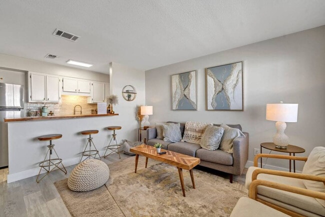 Photo - 312 Bream Ave Unit SI ID1502002P