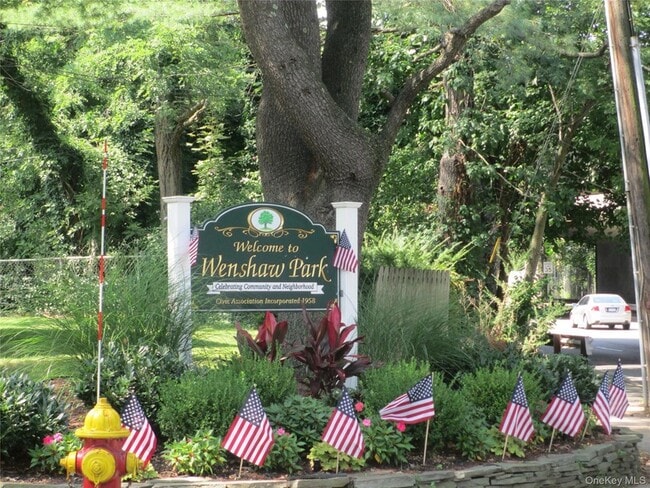 Building Photo - 42 Hamilton Rd Unit Left