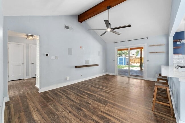 Photo - 7404 Lunar Dr