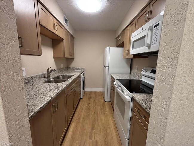 Photo - 5327 Summerlin Rd