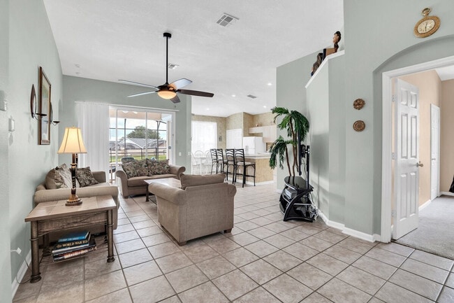 Photo - 8144 Fan Palm Way Unit SI ID1622403P