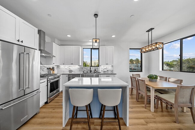 Photo - 148 S Myers St Unit ID1292601P