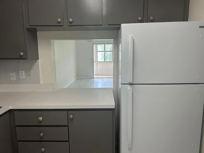 Photo - 1 US-1 Unit 102