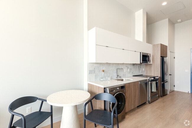 Studio, 1BA - 576SF - The Arden Apartments