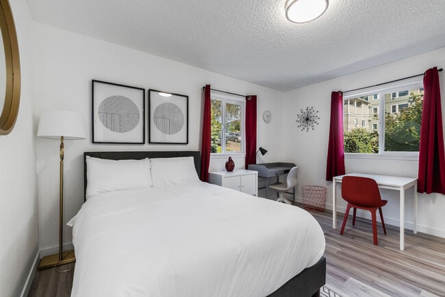 Building Photo - 612 S 18th St Unit ID1045864P