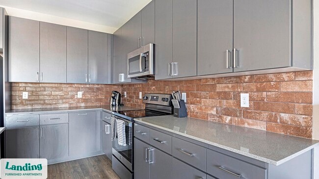 Photo - 402 W Lincoln St Unit 348.1407362