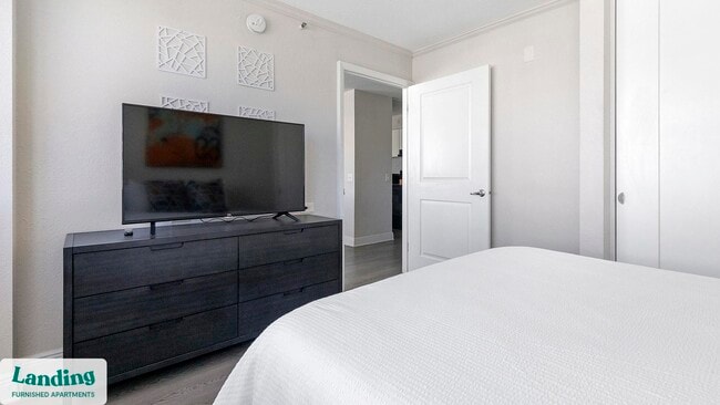 Photo - 305 Dr. M.L.K. Jr St S Unit 805