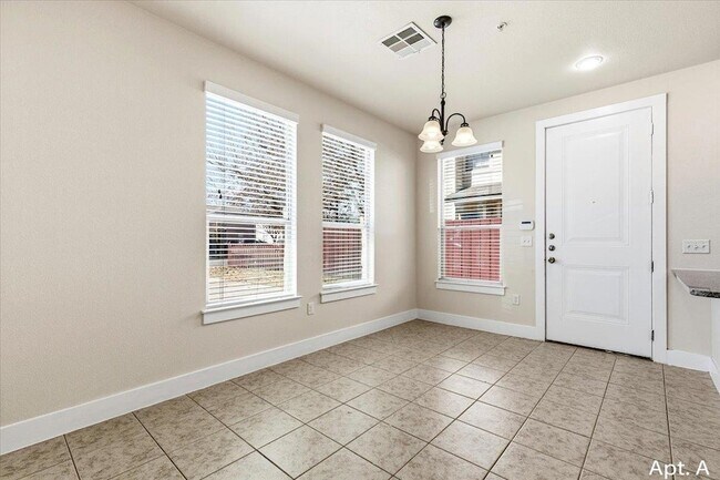 Photo - 2225 Katy Ln Unit A