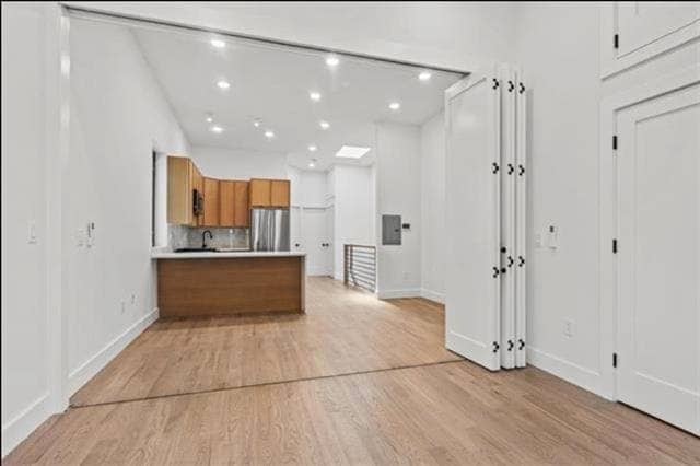 Photo - 41 47th St