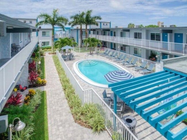 Photo - 1846 Shore Dr S Unit 114