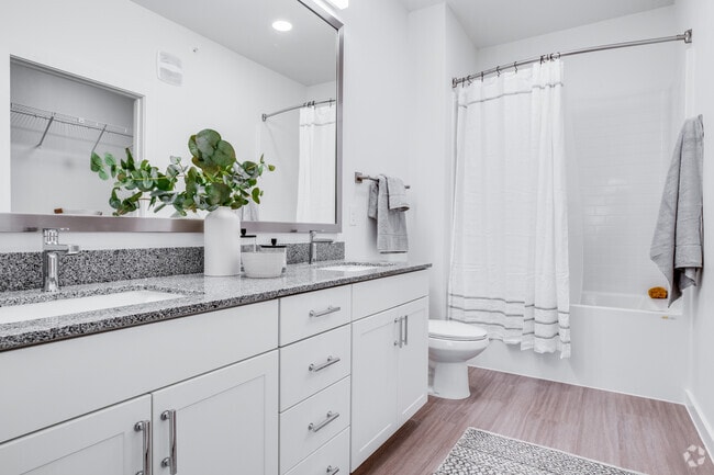 2BR, 2BA - 1108SF - Spectra Parks