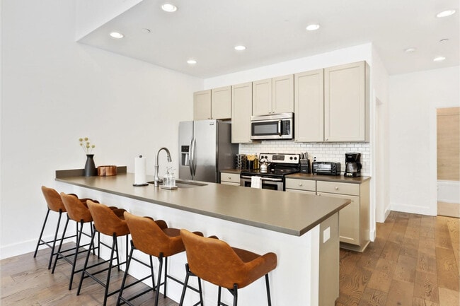 Photo - 127 Carondelet St Unit ID1272349P