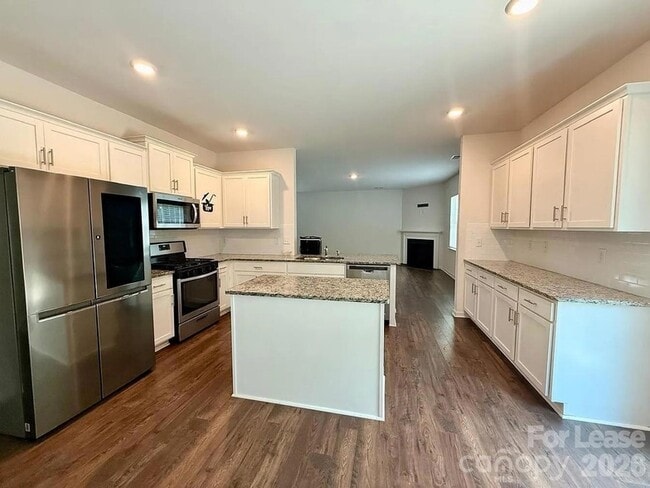 Photo - 13023 Newburgh Green Dr