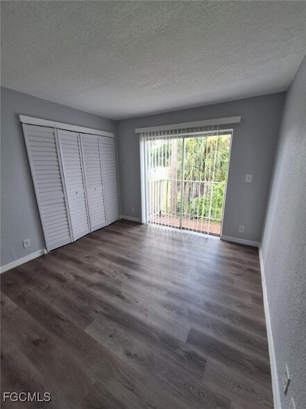 Photo - 2575 Second St