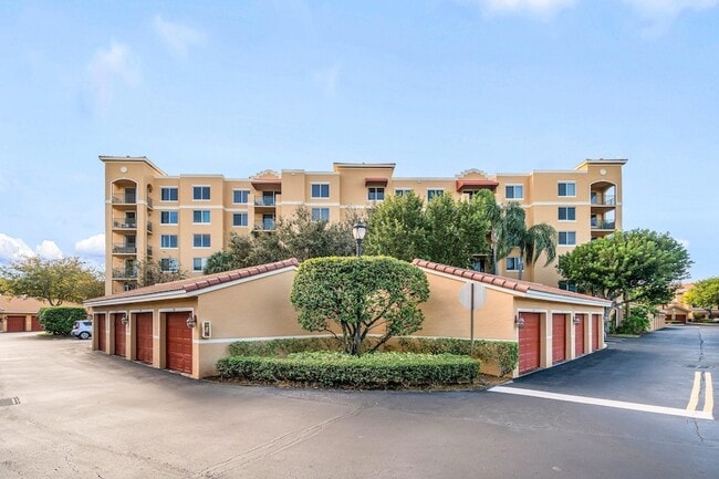 Photo - 1000 Scotia Dr Unit 105