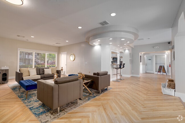 Clubhouse - Village Springs