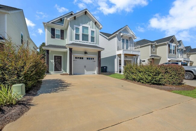 Building Photo - 458 Grand Oaks Rd